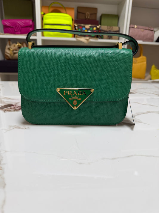 Prada Borsa a spalla in Saffiano con pattina