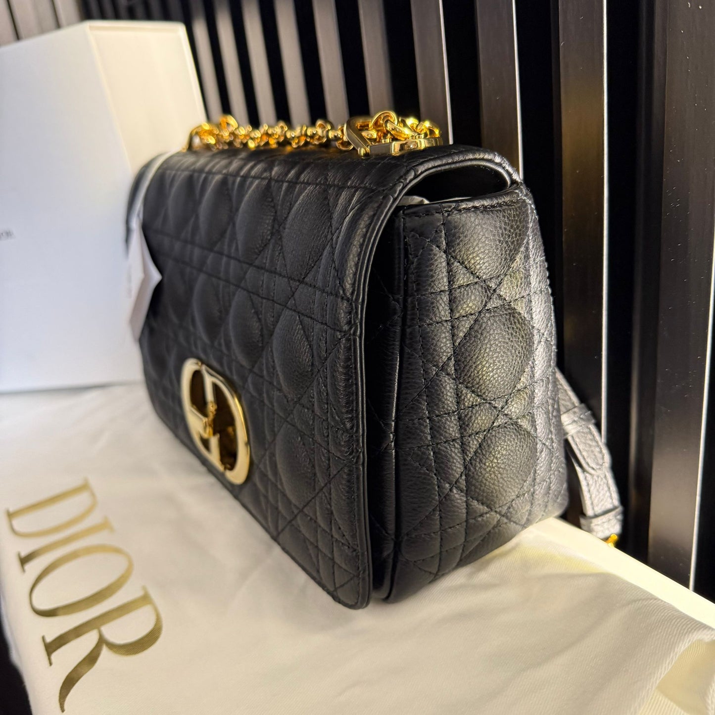 dior caro borsa media Pelle di vitello morbida Cannage nera