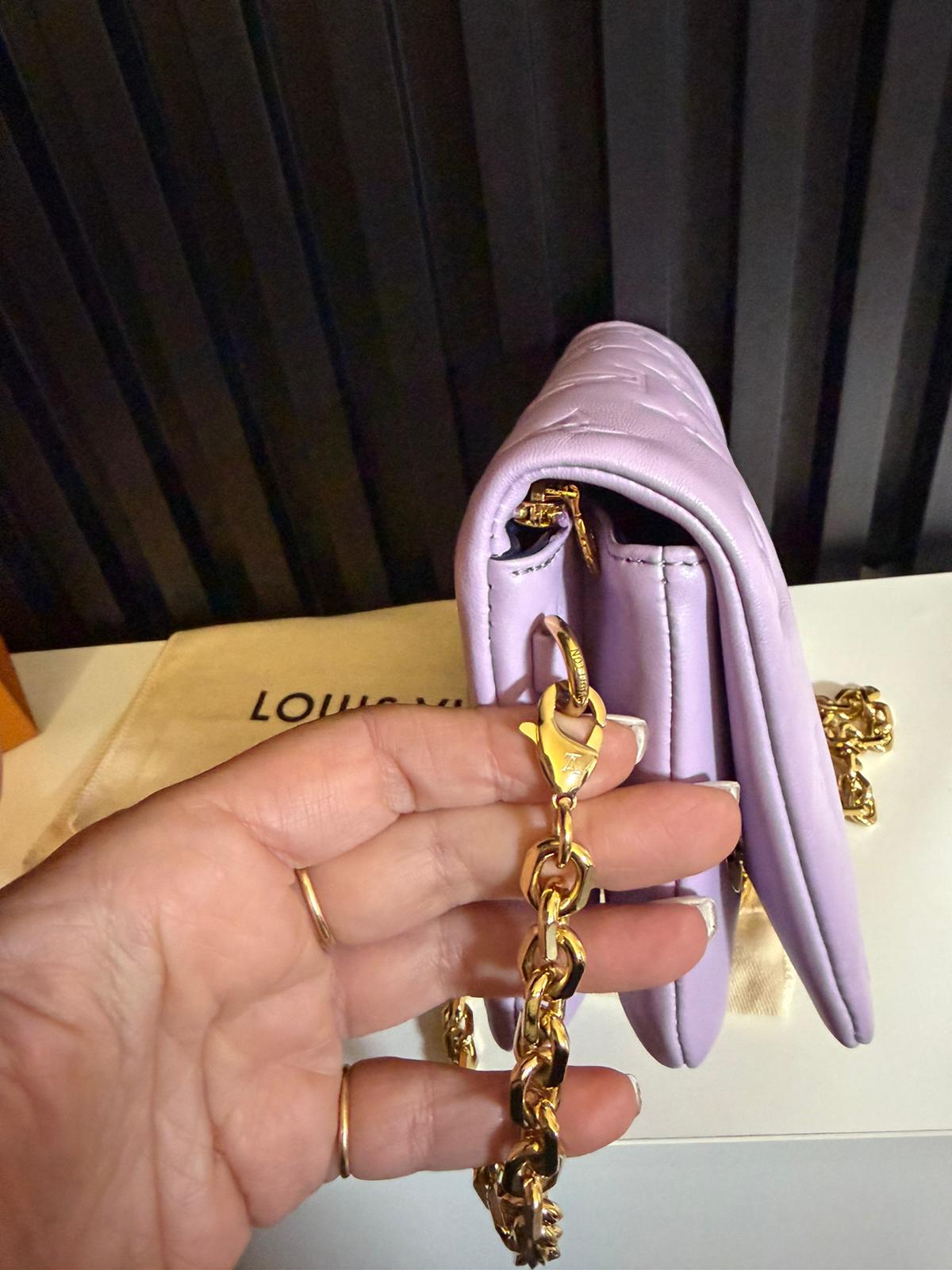 louis vuitton borsa pochette coussin lilla glicine M82067