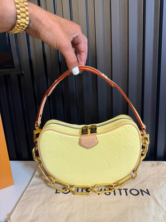 louis vuitton borsa croissant pm in patent giallo M24020