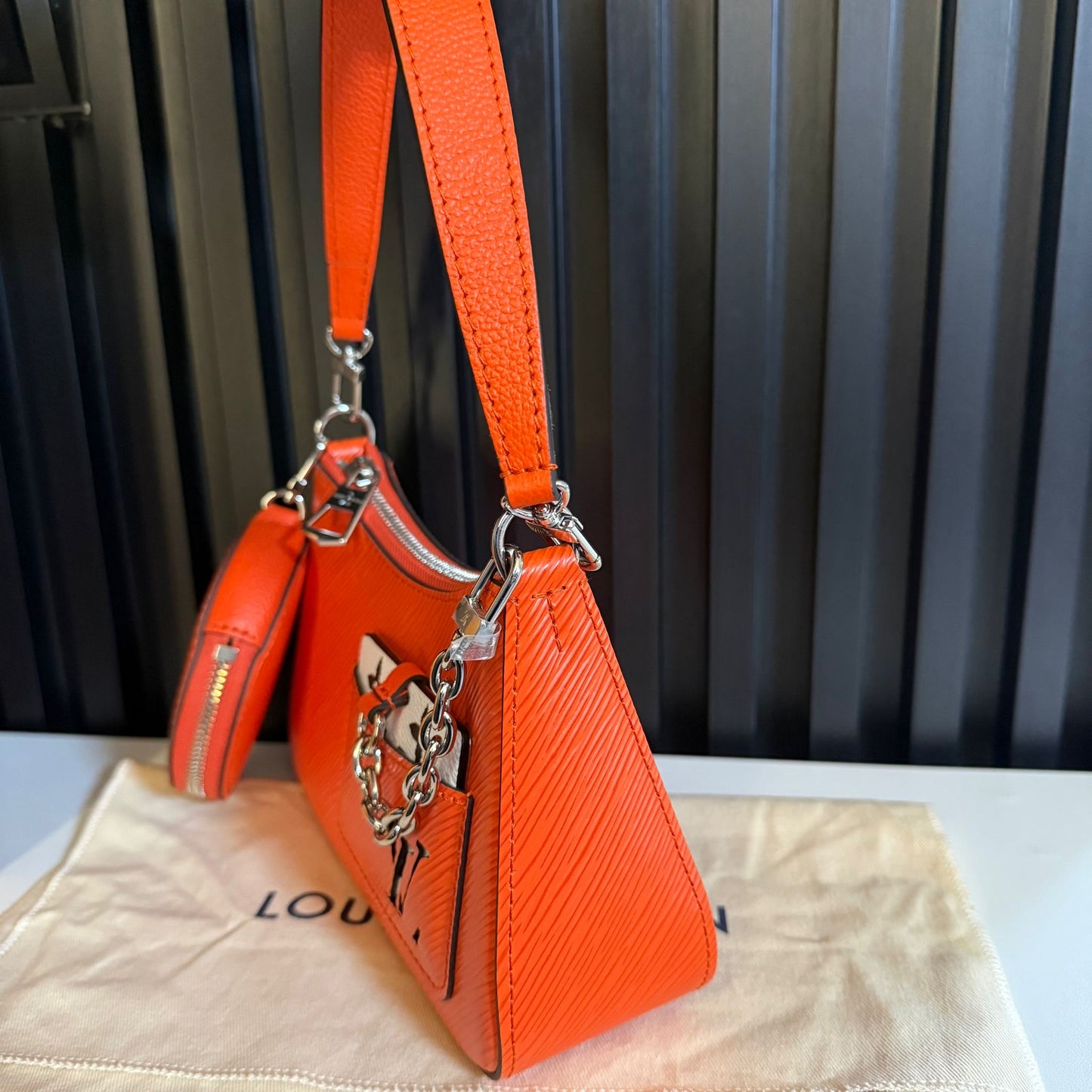 Louis Vuitton borsa marellini epi M22736 arancione