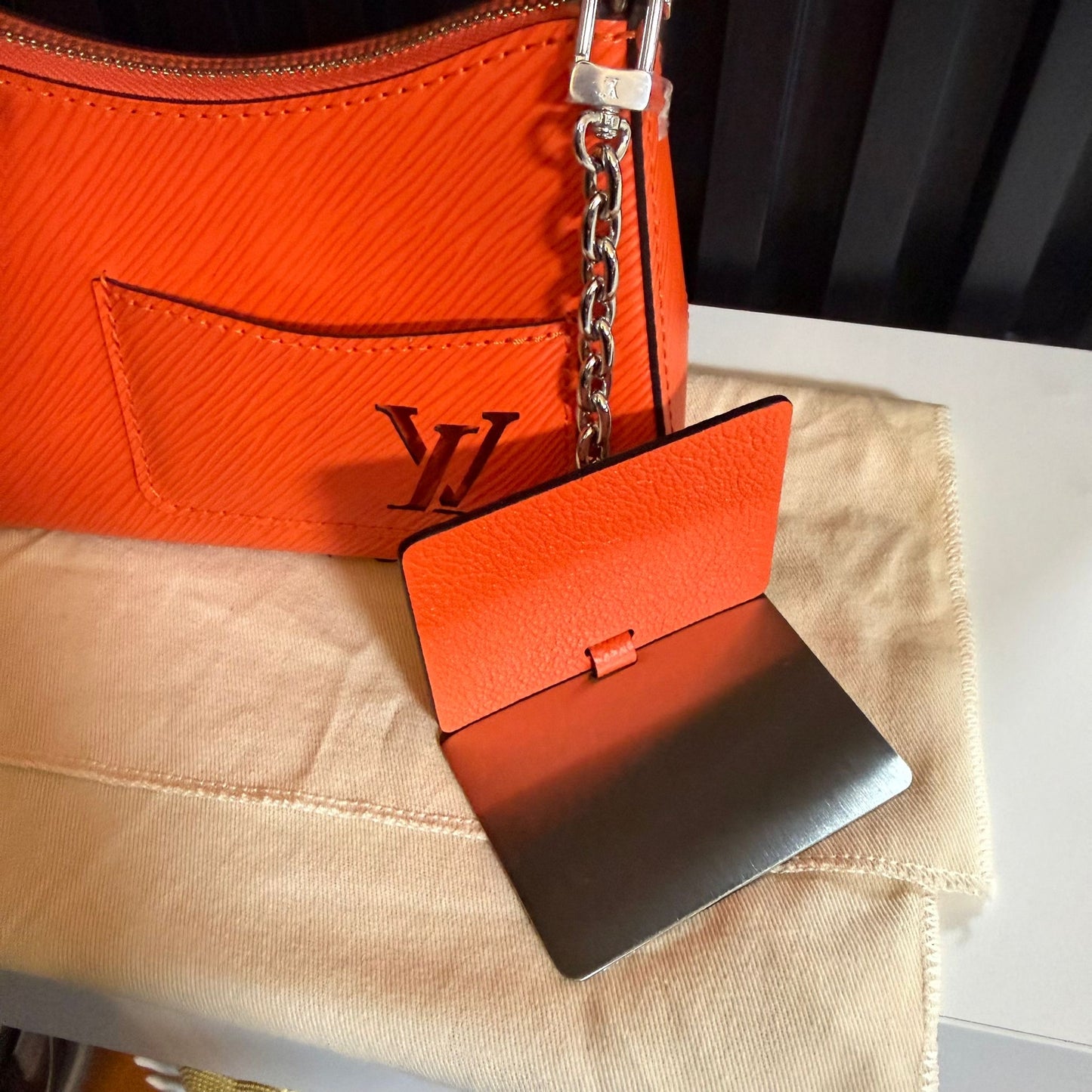 Louis Vuitton borsa marellini epi M22736 arancione