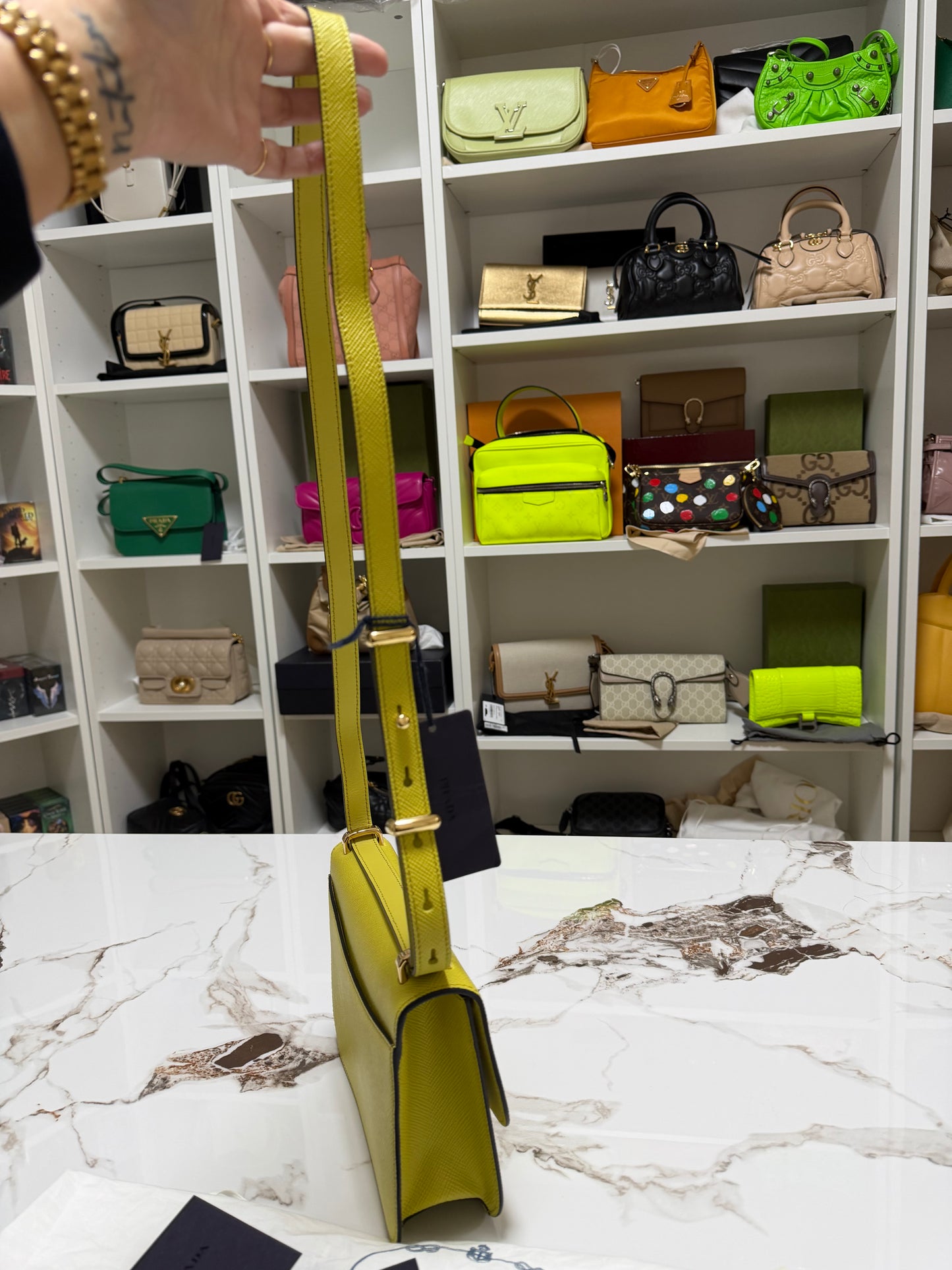 PRADA Borsa a spalla in Saffiano con pattina