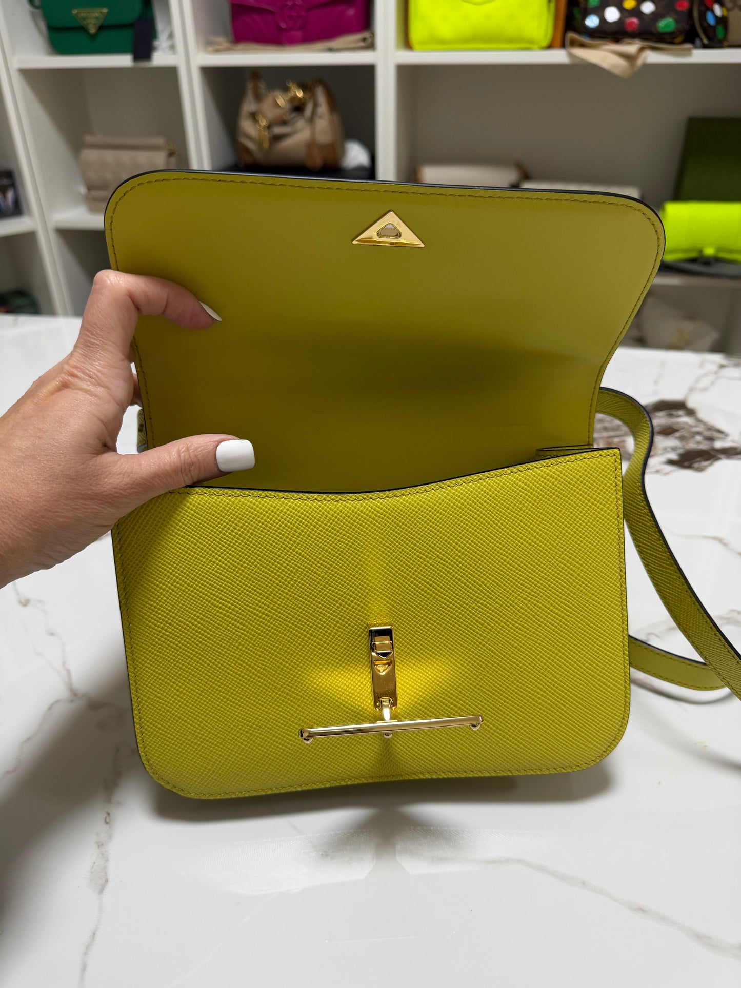 PRADA Borsa a spalla in Saffiano con pattina