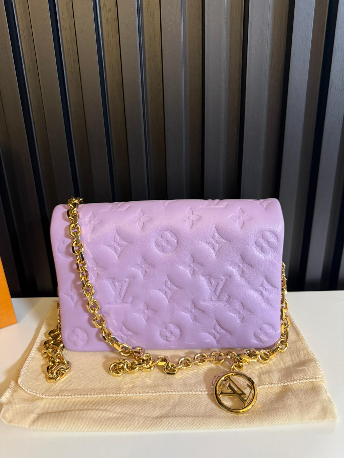 louis vuitton borsa pochette coussin lilla glicine M82067