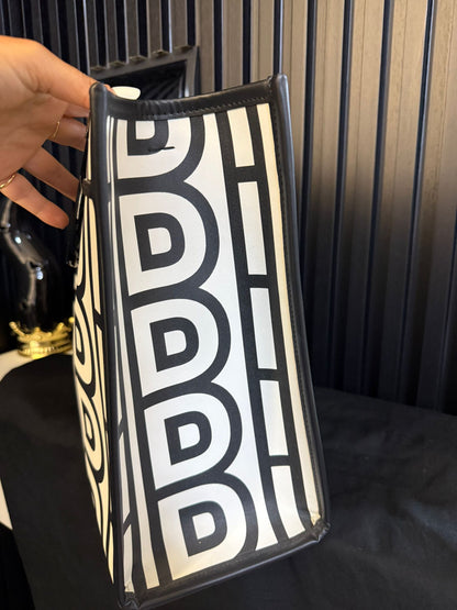 FENDI X MARC JACOBS BORSA SHOPPING TOTE SUNSHINE MEDIUM  IN PELLE BIANCO NERO
