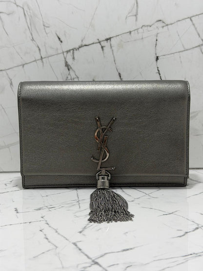 saint laurent Kate tassel chain wallet grigio