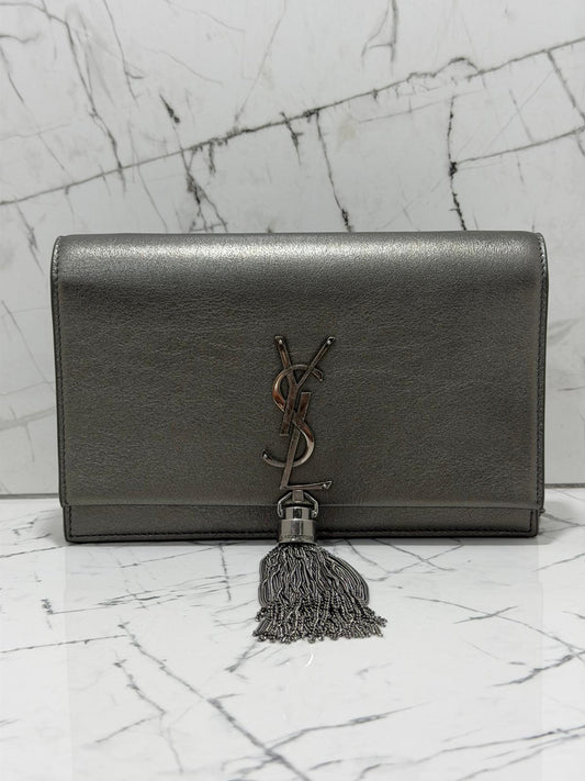 saint laurent Kate tassel chain wallet grigio