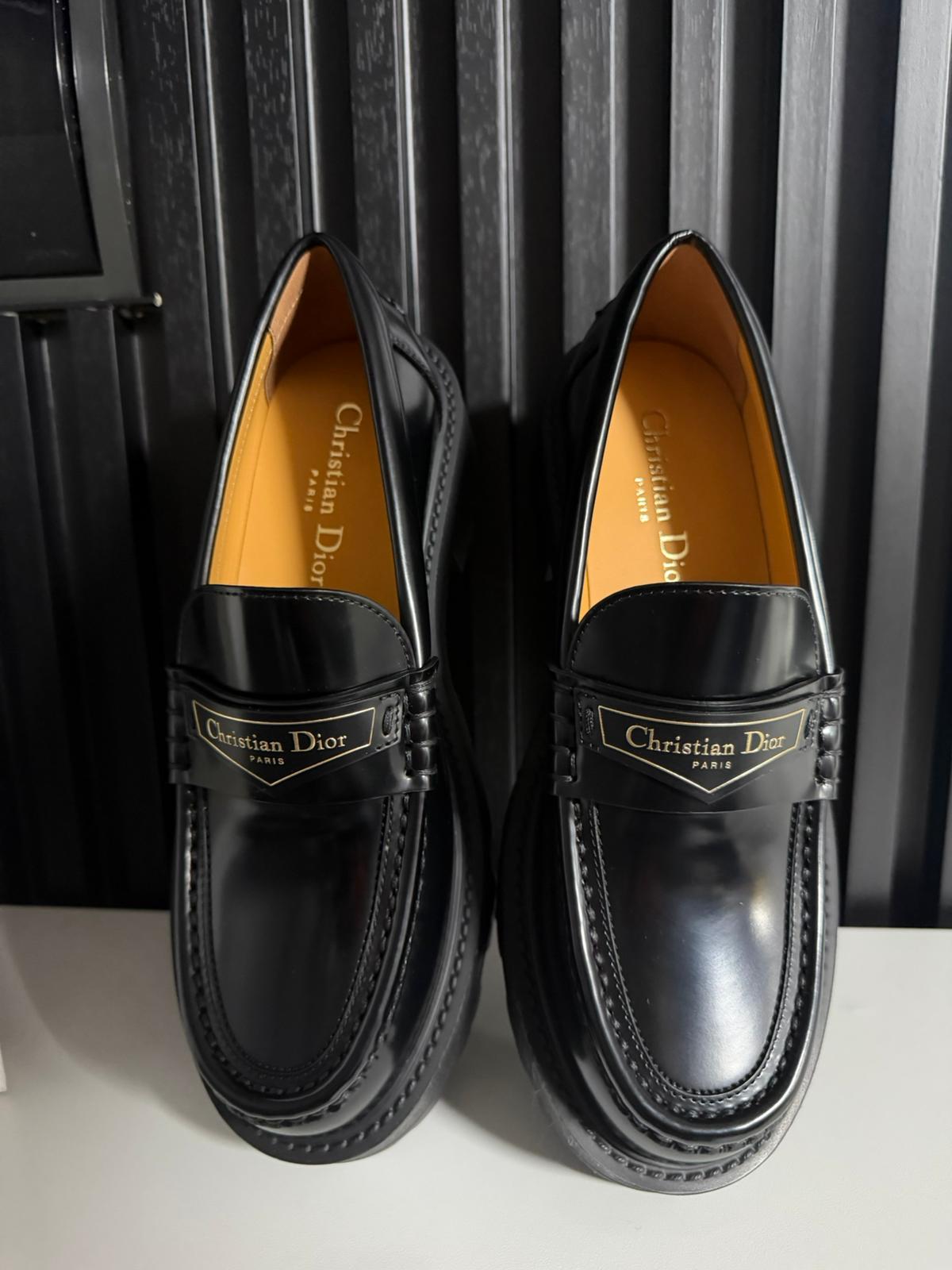 dior Mocassino con plateau Dior Boy Pelle di vitello spazzolata nera