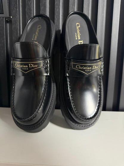 Sabot Dior Boy Pelle di vitello spazzolata nera
