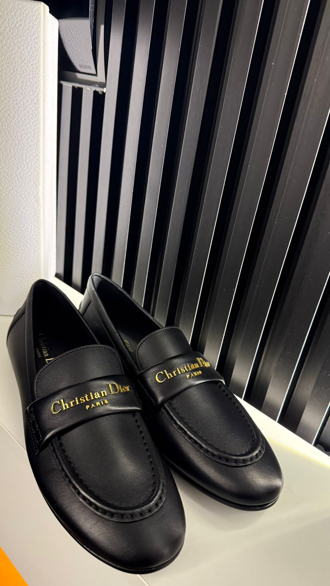 dior loafer Mocassino Dior Boy Pelle di vitello morbida nera Referenza: KDF039VSO_S900