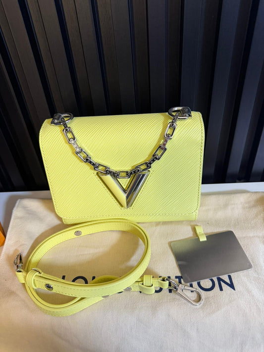 louis vuitton borsa twist pm in epica colore giallo M24632