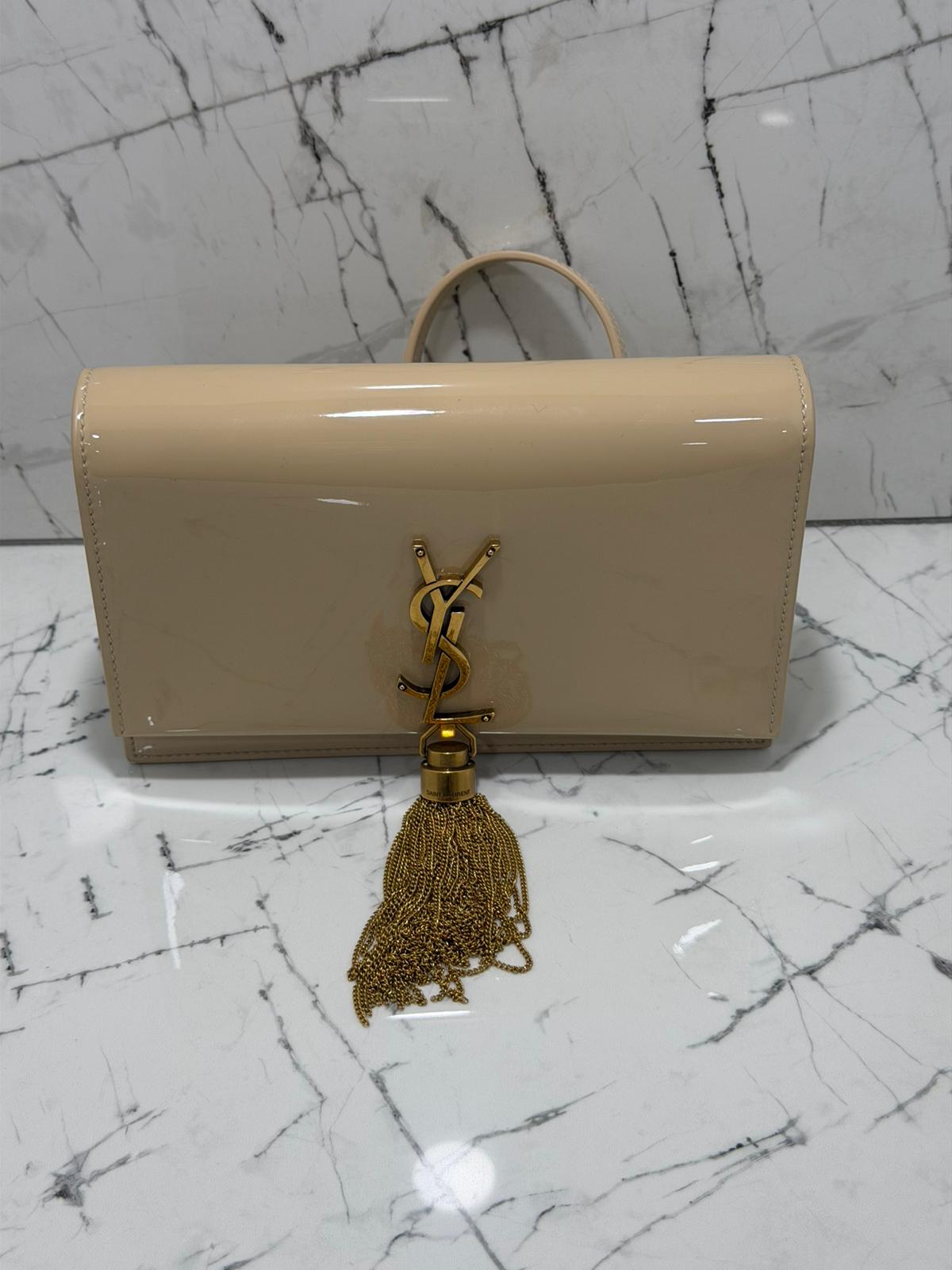 saint Laurent borsa donna Kate tassel  patent leather wallet-on-chain beige