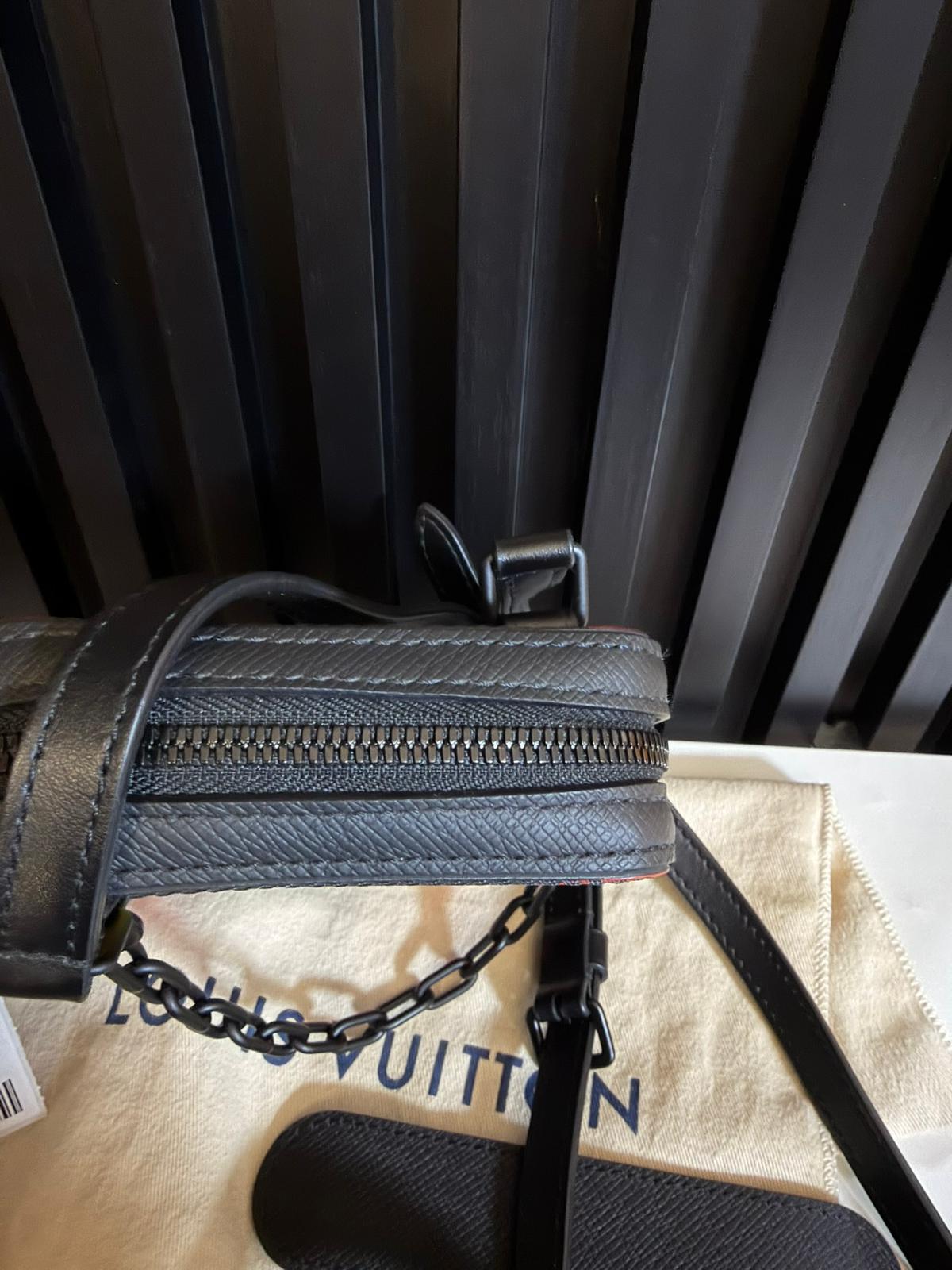 Louis Vuitton Danube Rainbow Messenger bag shoulder bag in black taiga leather M30332