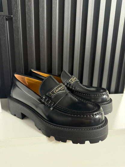 dior Mocassino con plateau Dior Boy Pelle di vitello spazzolata nera