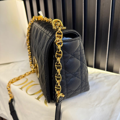 dior caro borsa media Pelle di vitello morbida Cannage nera