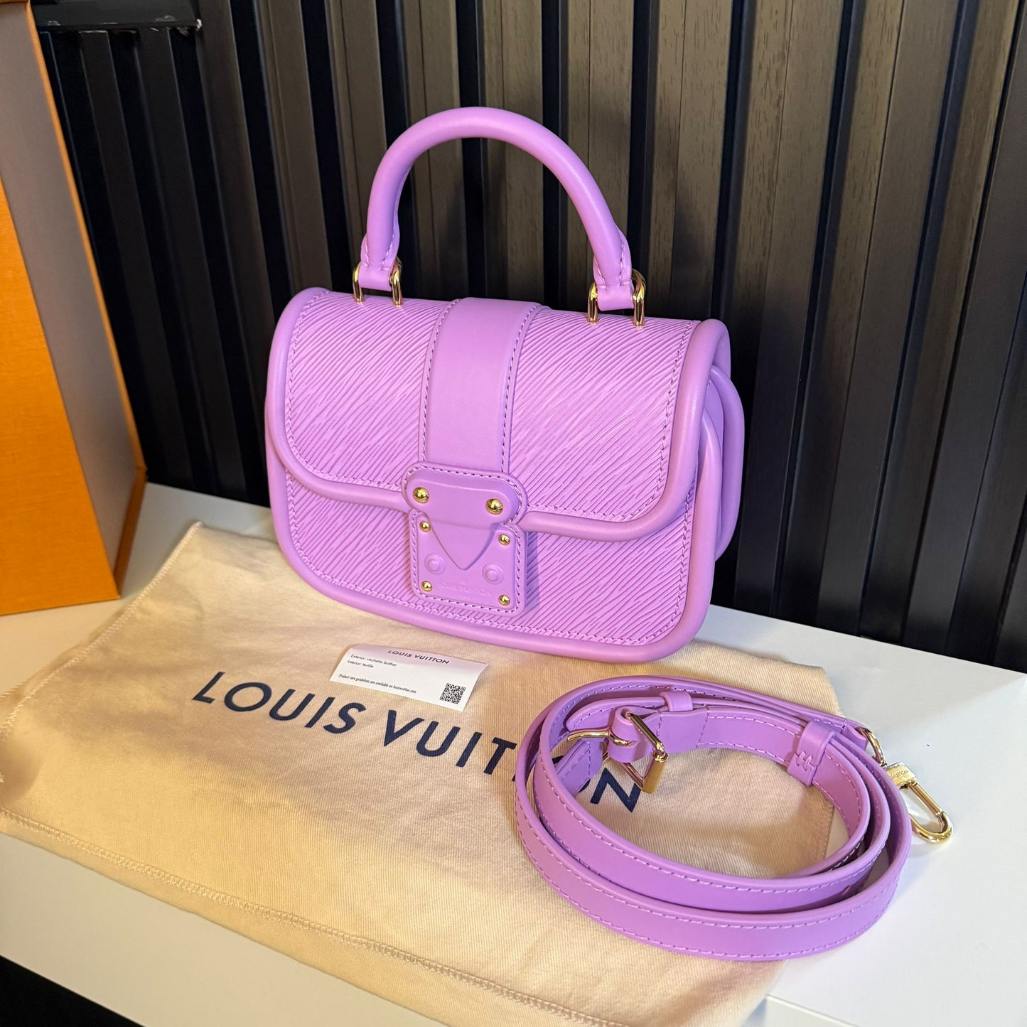 louis Vuitton borsa hide and seek epi v.noto glicine lilla M22725
