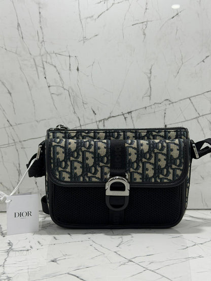 DIOR BORSA TRACOLLA DIOR 8 JACQUARD OBLIQUE