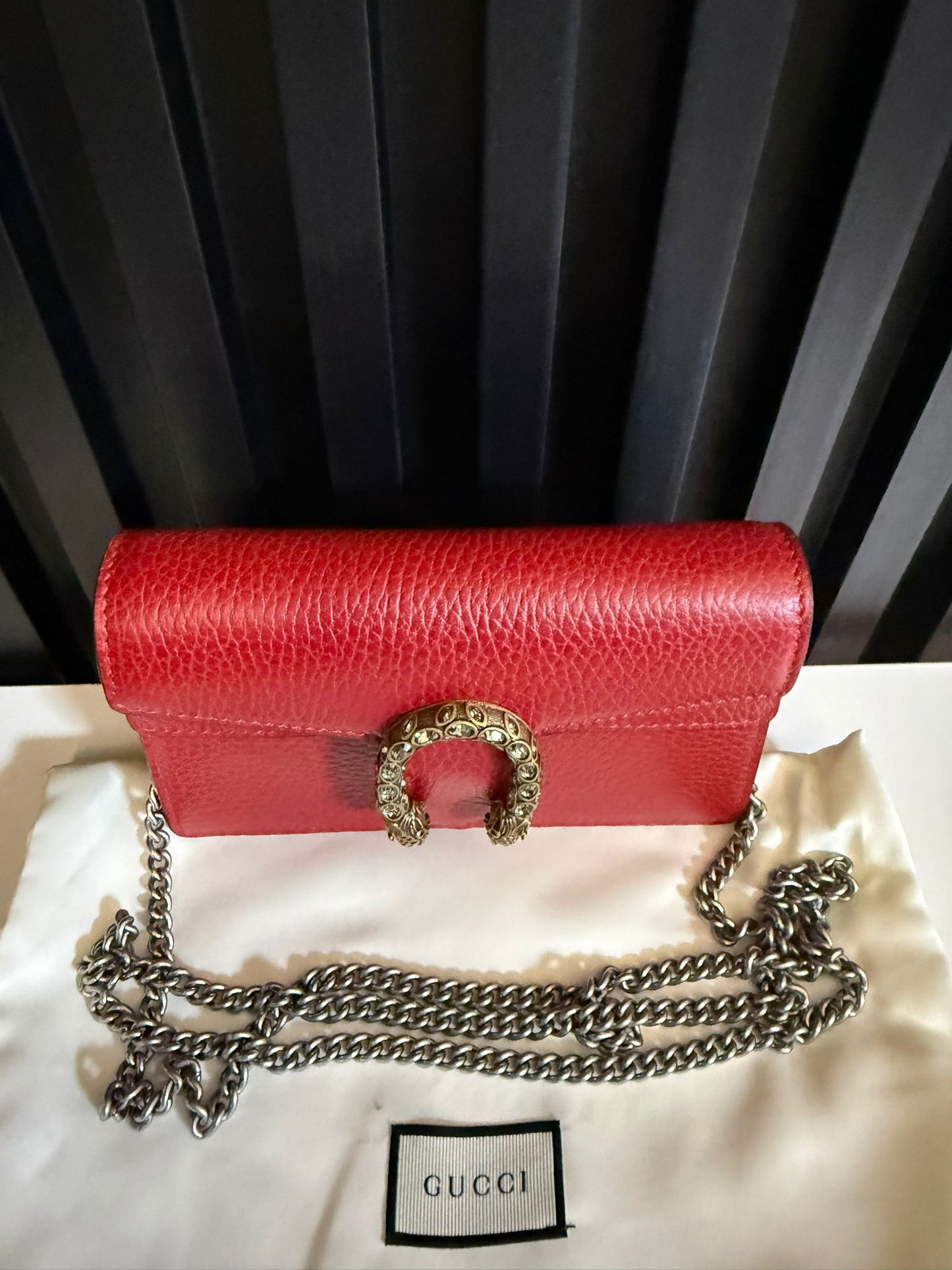 gucci Dionysus super mini red shoulder bag