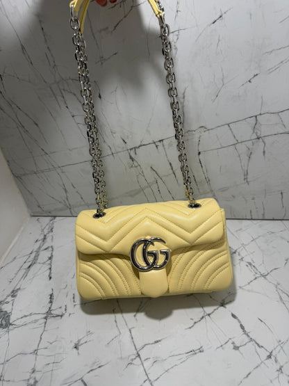 gucci marmont borsa donna colore giallo pastello
