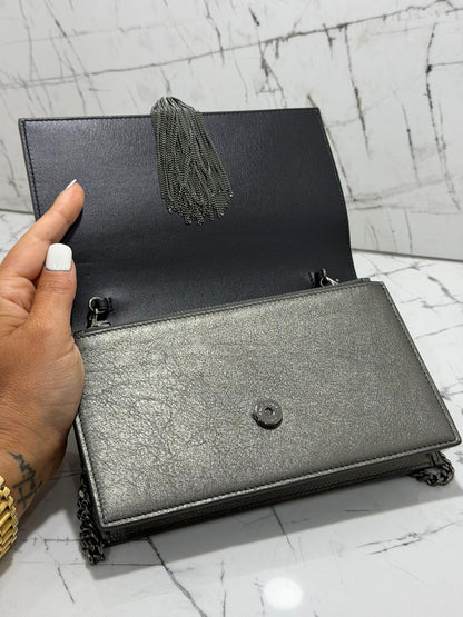 saint laurent Kate tassel chain wallet grigio