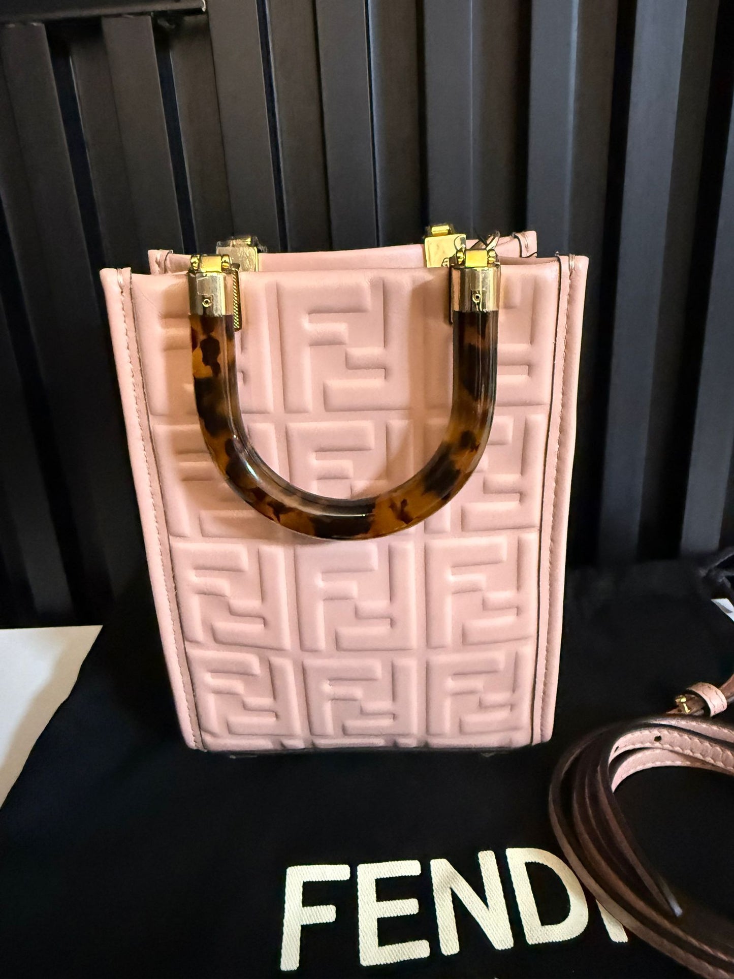 fendi tote Sunshine Shopper Mini Zucca in rilievo rosa