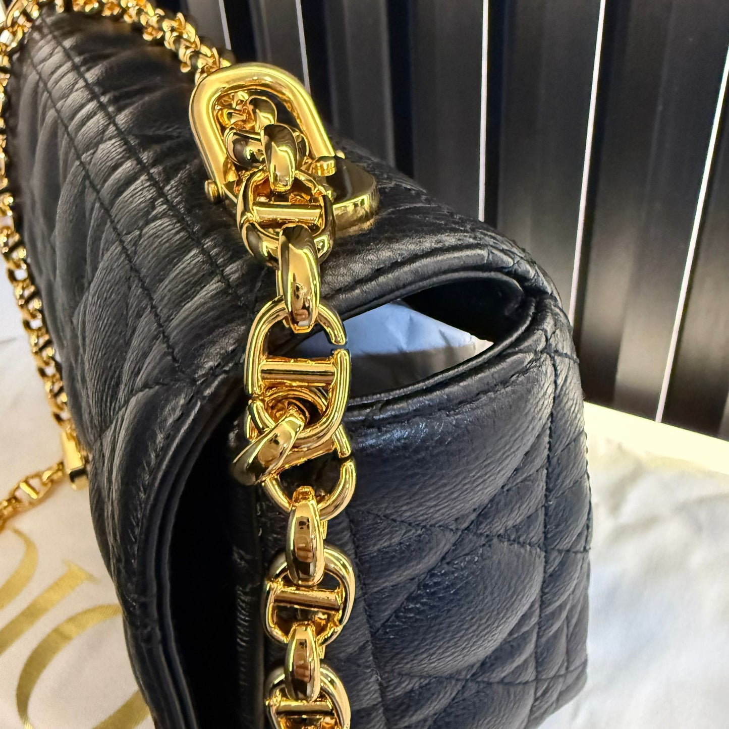 dior caro borsa media Pelle di vitello morbida Cannage nera