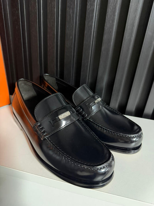 Hermes Mocassini Mezzo in pelle nero