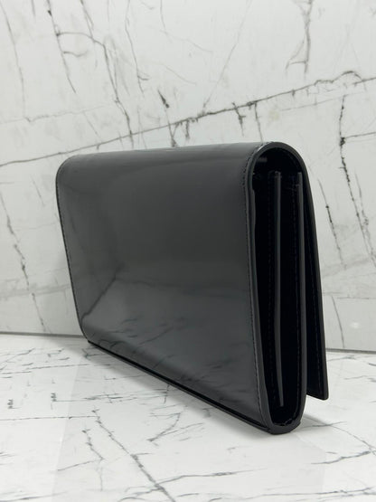 Saint Laurent (YSL) borsa donna  Cassandre Leather Wallet on a Chain Black