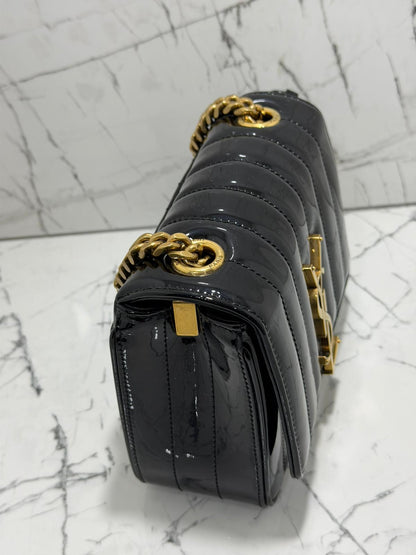 saint laurent borsa donna Patent Calfskin Matelasse Monogram Small Vicky Chain Bag Black