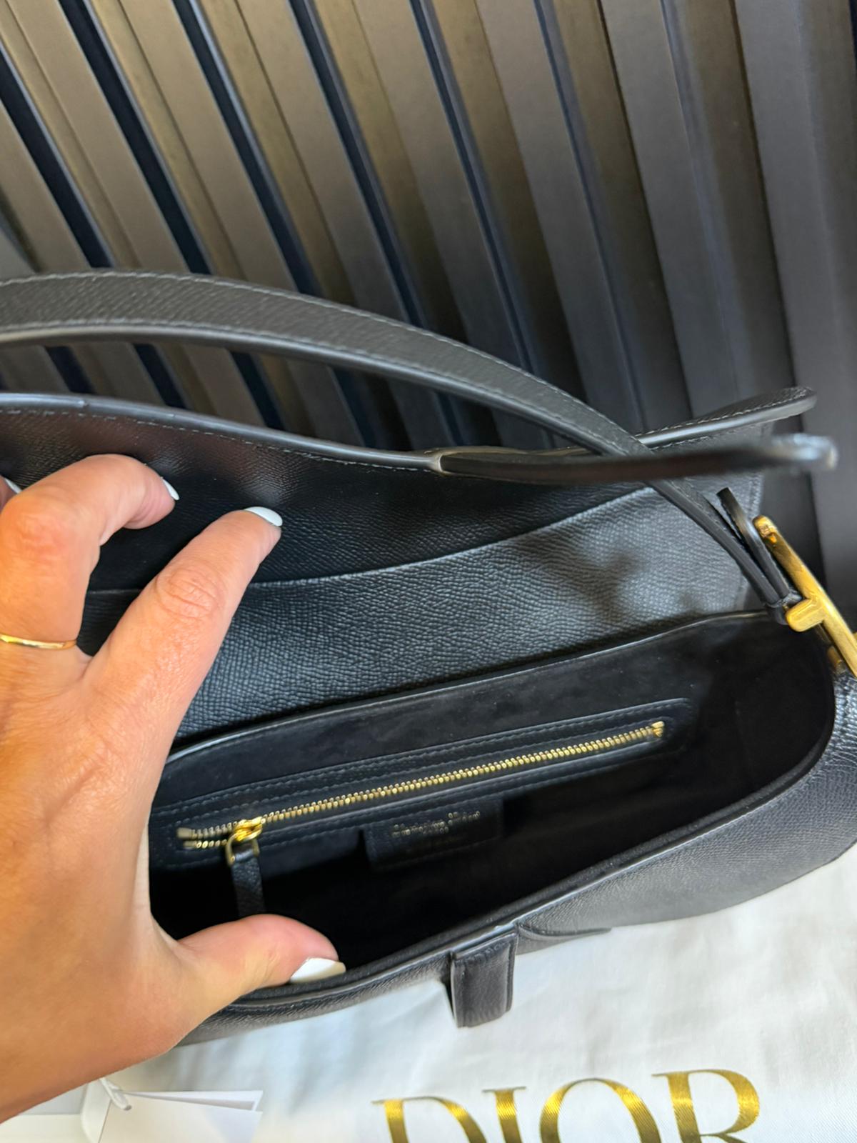 Dior borsa a tracolla saddle in pelle granulata nera