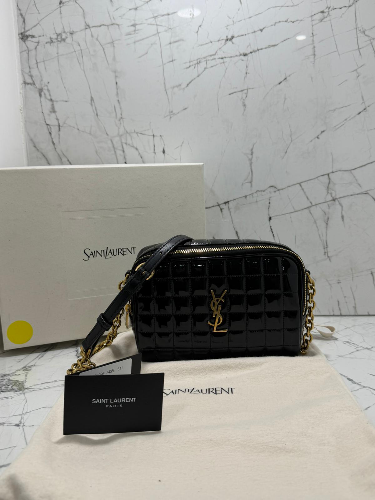 saint Laurent borsa donna Women’s Cassandre YSL Camera Bag in Quilted Patent Leather