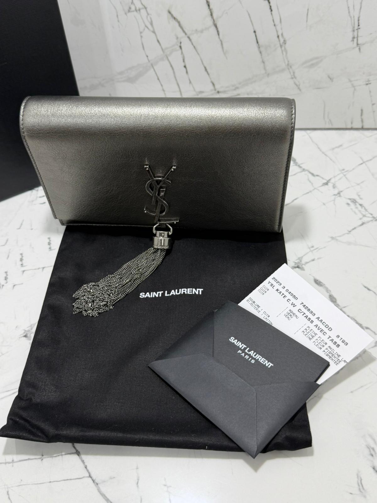 saint laurent Kate tassel chain wallet grigio