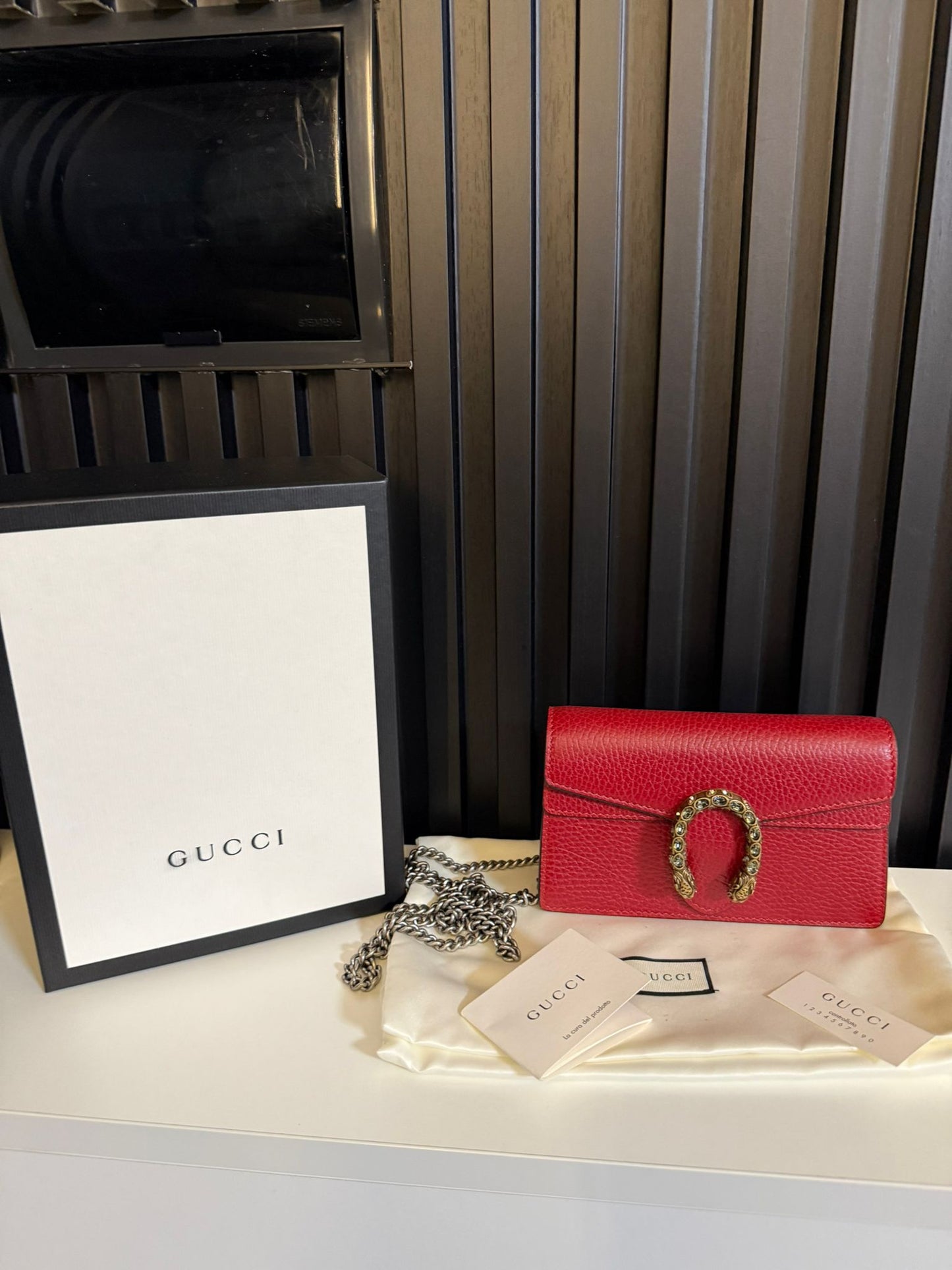 gucci Dionysus super mini red shoulder bag