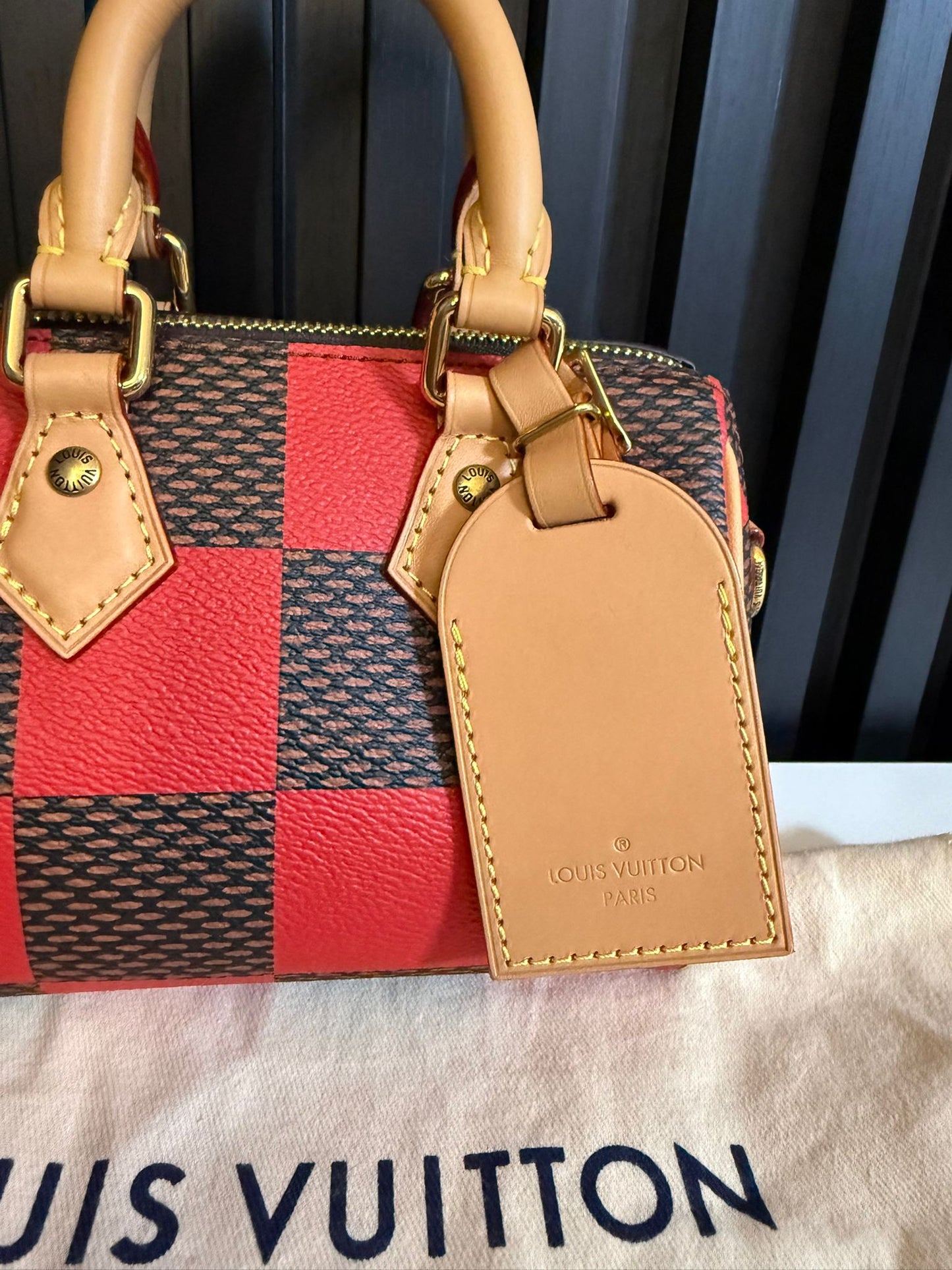 LOUIS VUITTON SPEEDY BANDOULIERE 18 DAMIER POP RED N40611