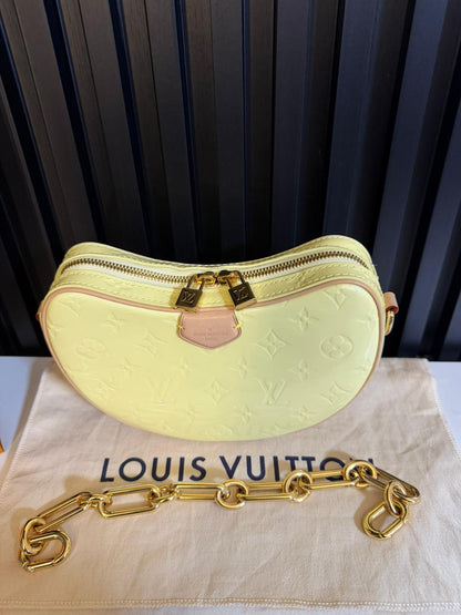 louis vuitton borsa croissant pm in patent giallo M24020