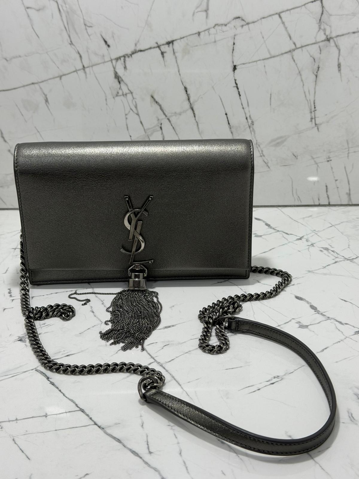 saint laurent Kate tassel chain wallet grigio