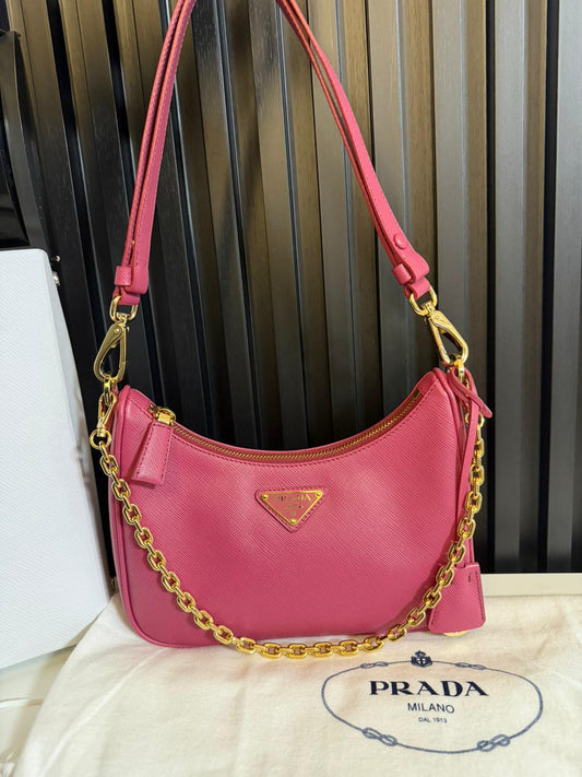 Borsa a spalla Prada Re-Edition Mini in pelle colore bruyere pink