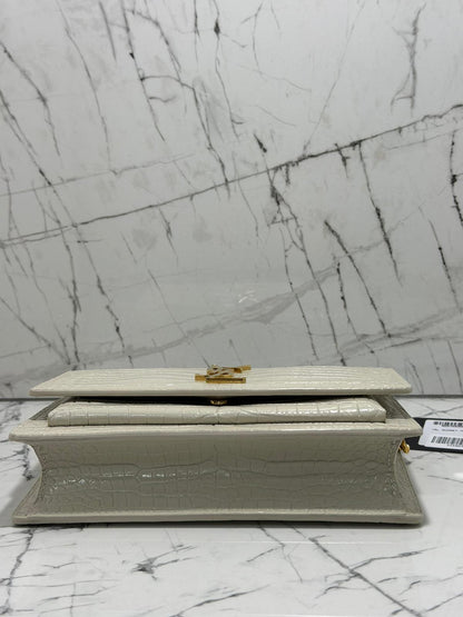 saint laurent borsa donna  Sunset Chain Wallet in crocodile-embossed shiny leather