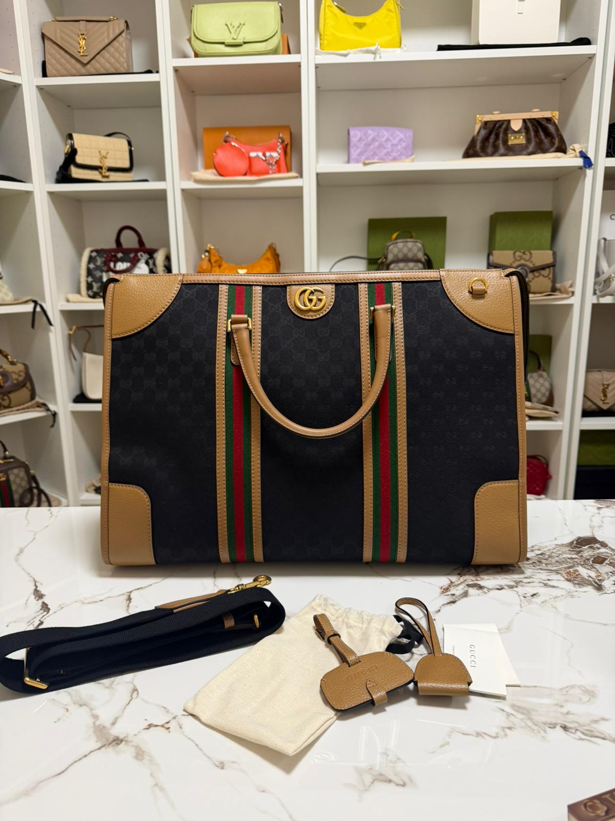 gucci borsa da viaggio borsone con tracolla a spalla