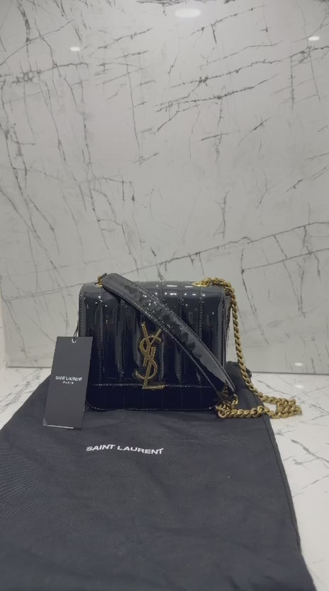 saint laurent borsa donna Patent Calfskin Matelasse Monogram Small Vicky Chain Bag Black